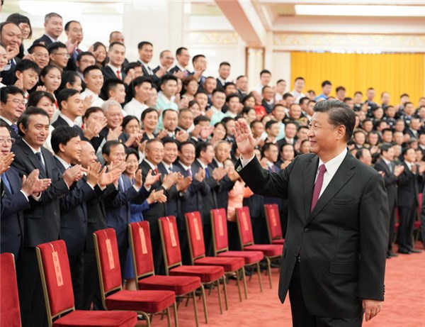 中国共产党成立100周年庆祝活动总结会议在京举行 习近平亲切会见庆祝活动筹办工作各方面代表