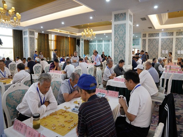 安徽省第28届老干部象棋围棋比赛在池开幕4.jpg